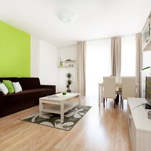 Lejlighedshotel Corvin Plaza &